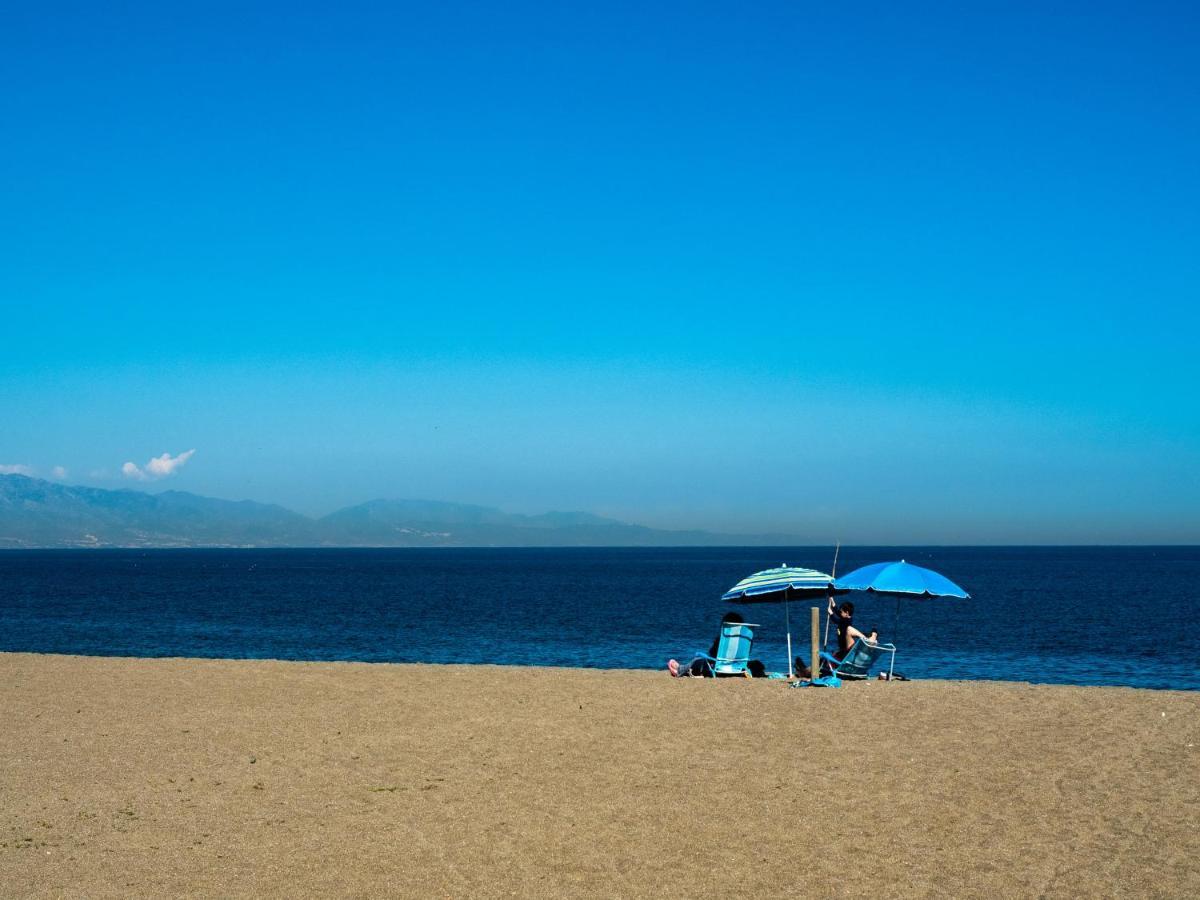 Frontline Beach Apartment Marina Real 5009 Manilva Dış mekan fotoğraf